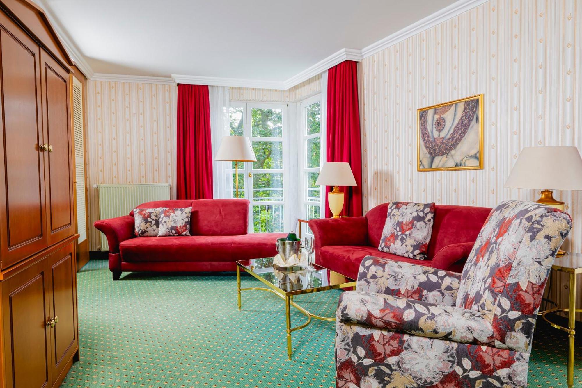 גותה Hotel Am Schlosspark מראה חיצוני תמונה