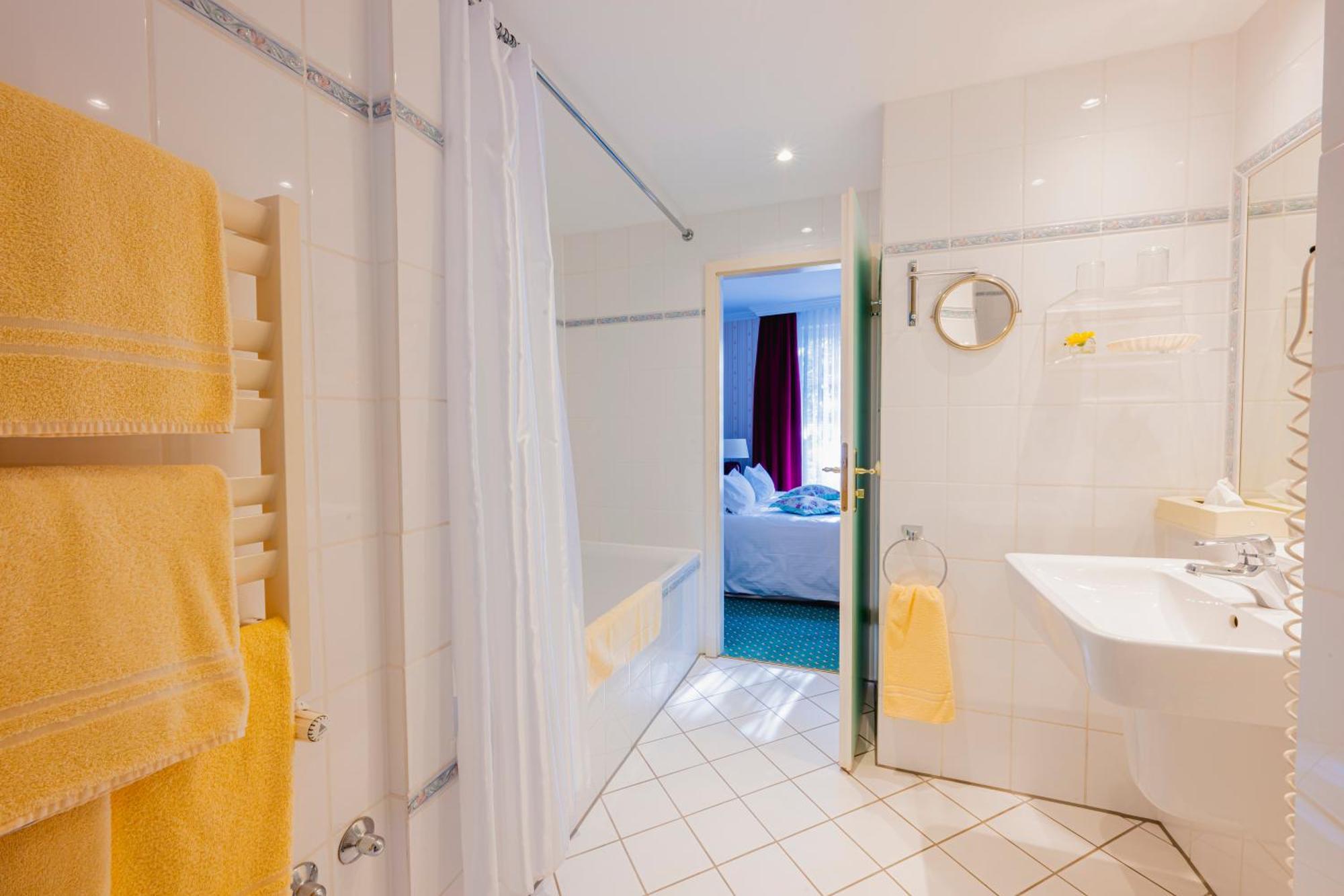 גותה Hotel Am Schlosspark מראה חיצוני תמונה